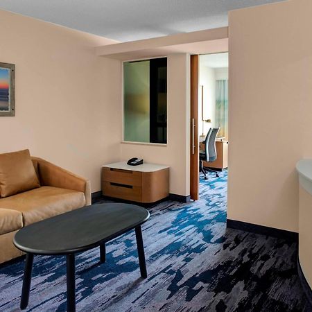 Fairfield Inn & Suites By Marriott Virginia Beach Oceanfront Exterior photo